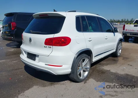 2015 Volkswagen Tiguan R-Line z USA, uszkodzony, nr VIN WVGAV7AX7FW608738